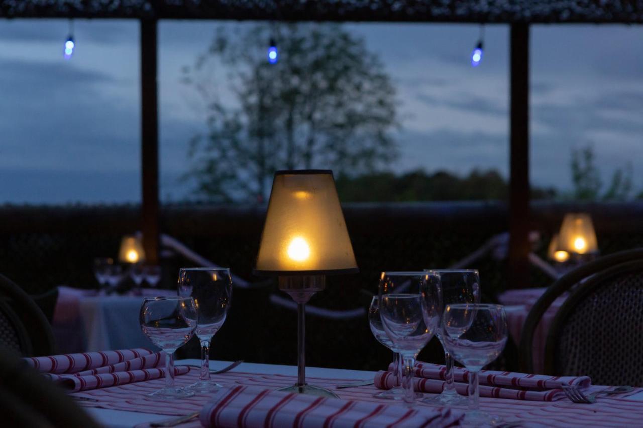 L'Arbre A Cabane Guyonvelle Εξωτερικό φωτογραφία