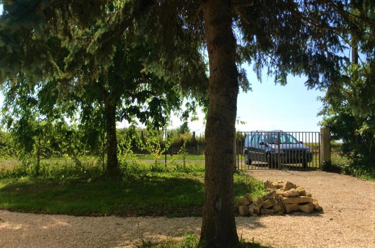 L'Arbre A Cabane Guyonvelle Εξωτερικό φωτογραφία